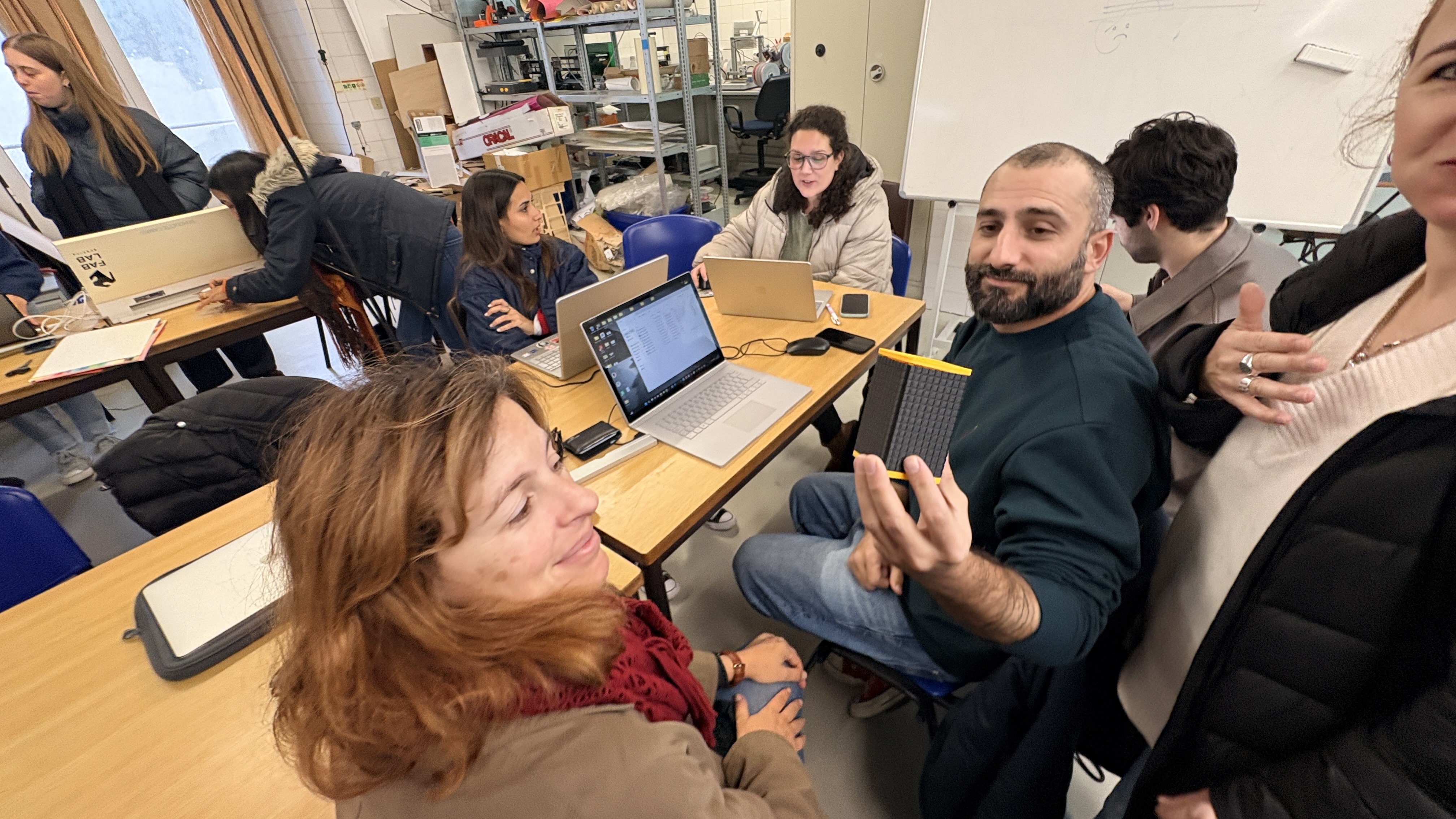Fab Lab Benfica Equipment